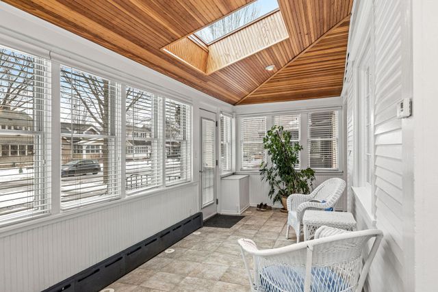 1787 Sargent Avenue, Saint Paul, MN 55105