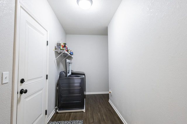N56W24190 Peppertree DRIVE, Sussex, WI 53089