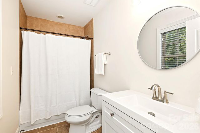 4934 Spalding Place, Charlotte, NC 28226