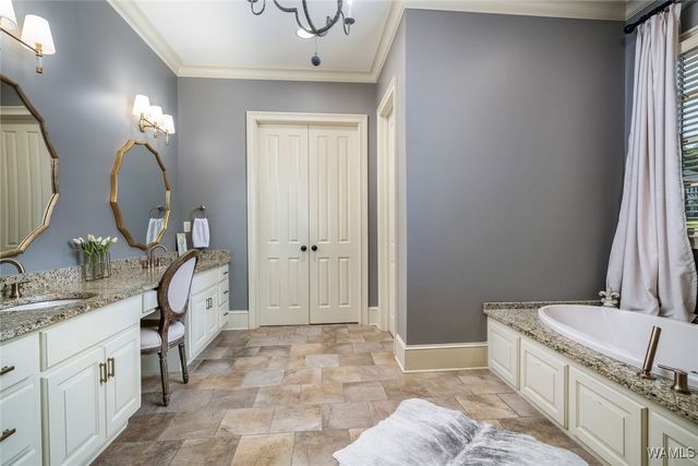 2053 Westminster, Tuscaloosa, AL 35406