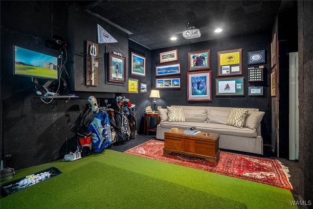 2053 Westminster, Tuscaloosa, AL 35406