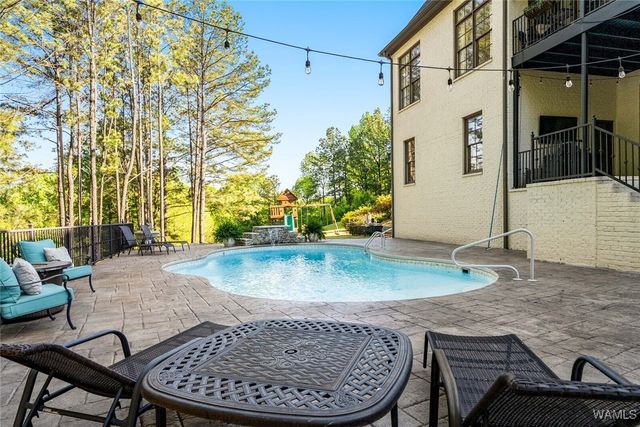 2053 Westminster, Tuscaloosa, AL 35406