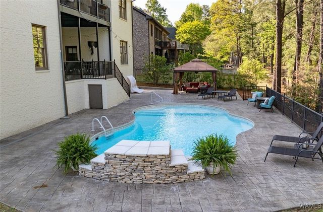 2053 Westminster, Tuscaloosa, AL 35406