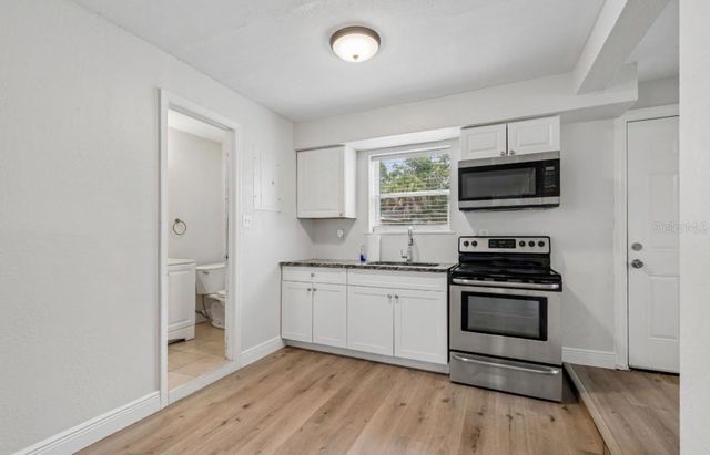 725 21ST AVENUE S, St Petersburg, FL 33705