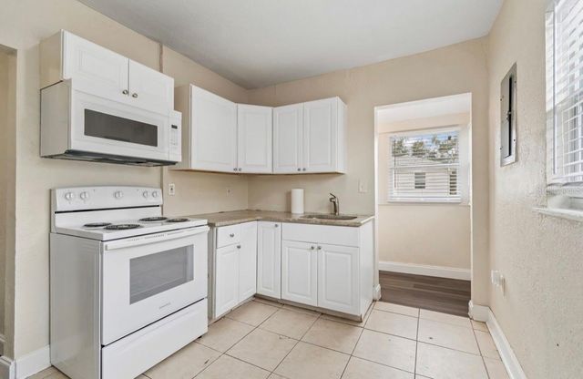 725 21ST AVENUE S, St Petersburg, FL 33705