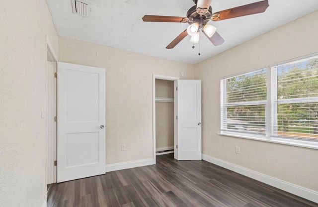 725 21ST AVENUE S, St Petersburg, FL 33705