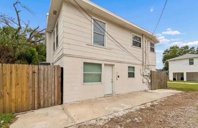 725 21ST AVENUE S, St Petersburg, FL 33705