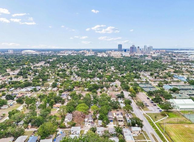 725 21ST AVENUE S, St Petersburg, FL 33705