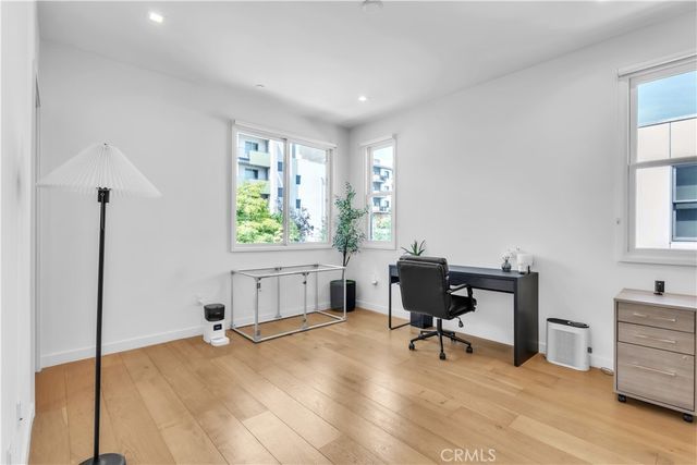 532 W Elk Avenue 1, Glendale, CA 91204