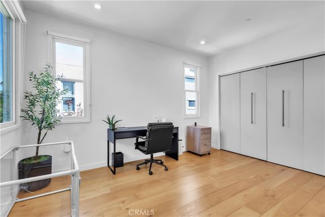 532 W Elk Avenue 1, Glendale, CA 91204