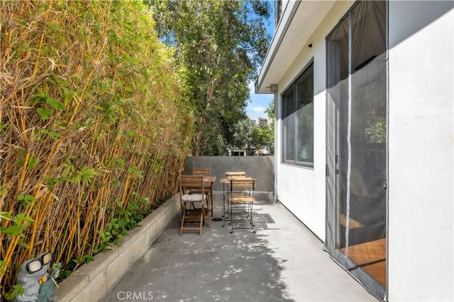 532 W Elk Avenue 1, Glendale, CA 91204
