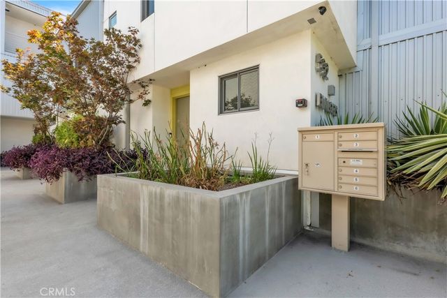 532 W Elk Avenue 1, Glendale, CA 91204