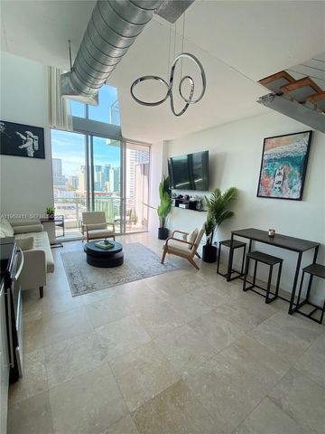 690 SW 1st Ct 1715, Miami, FL 33130