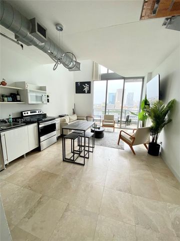 690 SW 1st Ct 1715, Miami, FL 33130