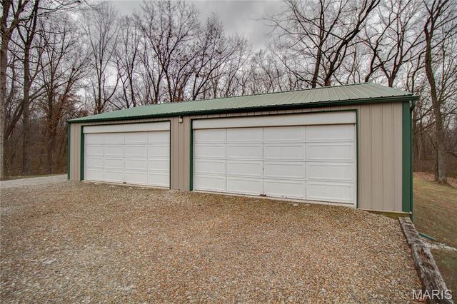 32952 Crystal Lake Road, Jerseyville, IL 62052