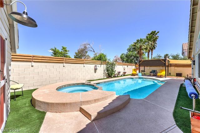 1154 Sierra Laurel Court, Henderson, NV 89014