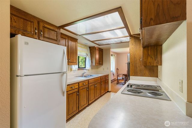 334 Burchett Road, Onalaska, WA 98570