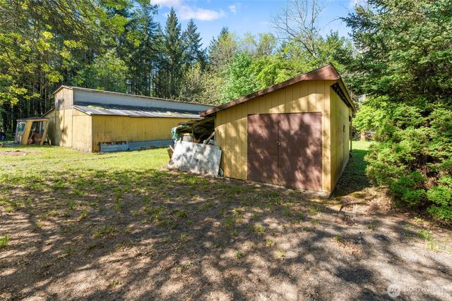 334 Burchett Road, Onalaska, WA 98570