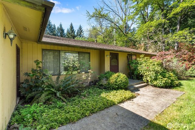 334 Burchett Road, Onalaska, WA 98570