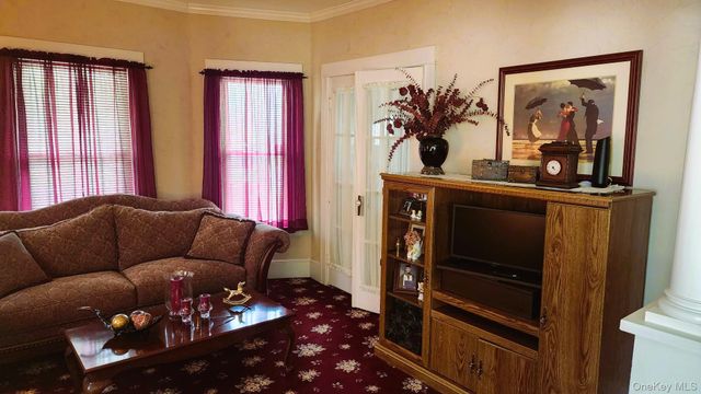 51 Lincoln Avenue, Poughkeepsie, NY 12601