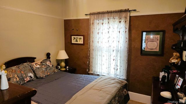 51 Lincoln Avenue, Poughkeepsie, NY 12601