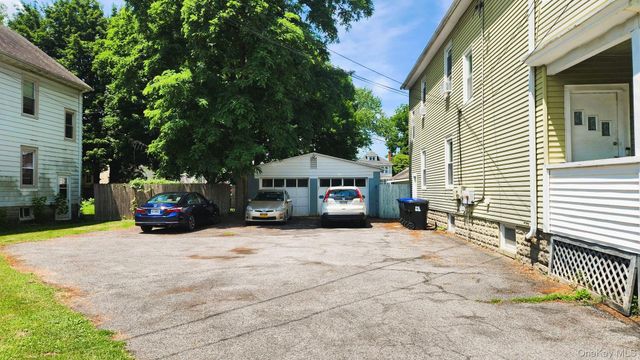 51 Lincoln Avenue, Poughkeepsie, NY 12601