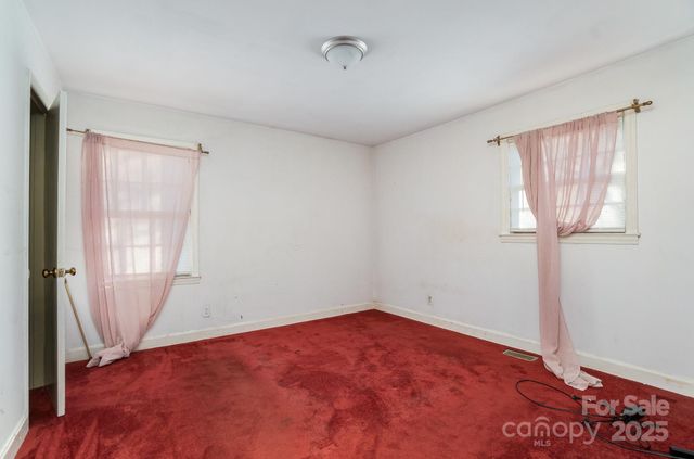 2819 Denview Lane, Charlotte, NC 28208