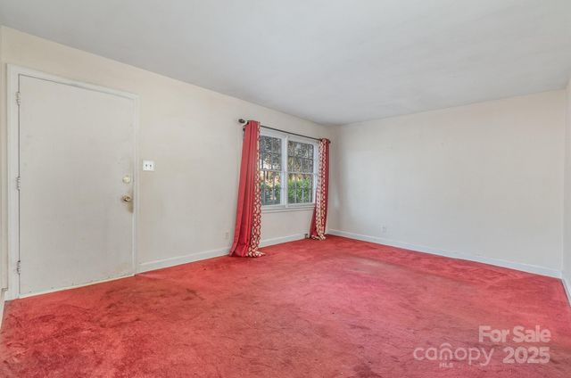 2819 Denview Lane, Charlotte, NC 28208