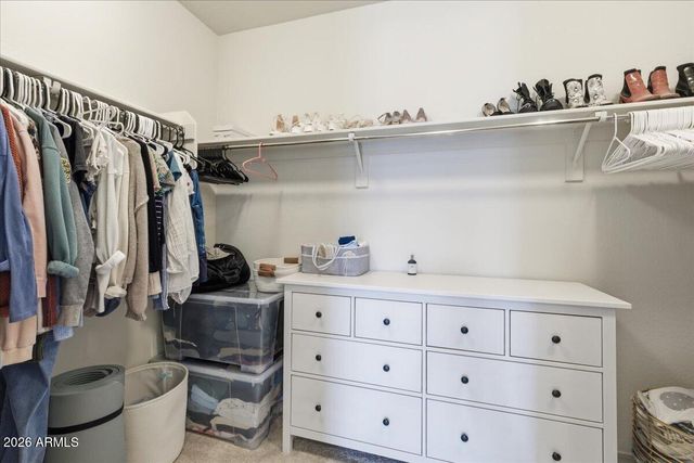 2435 E Saint Catherine Avenue, Phoenix, AZ 85042