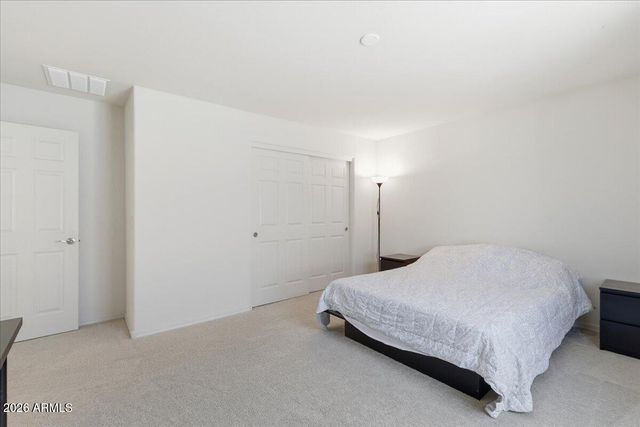 2435 E Saint Catherine Avenue, Phoenix, AZ 85042