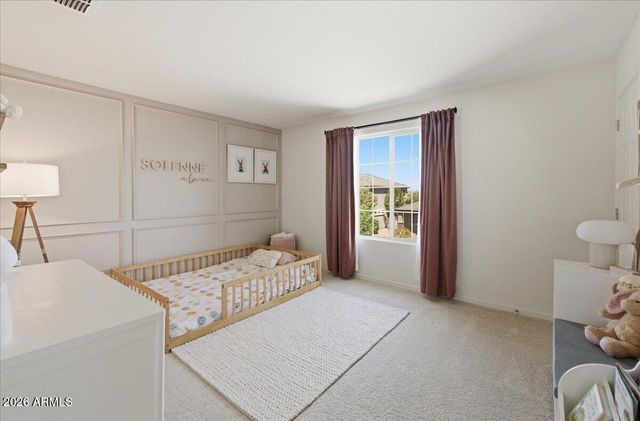 2435 E Saint Catherine Avenue, Phoenix, AZ 85042