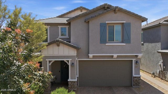 2435 E Saint Catherine Avenue, Phoenix, AZ 85042