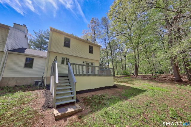 371 Dunfey Lane 371, Windsor, CT 06095