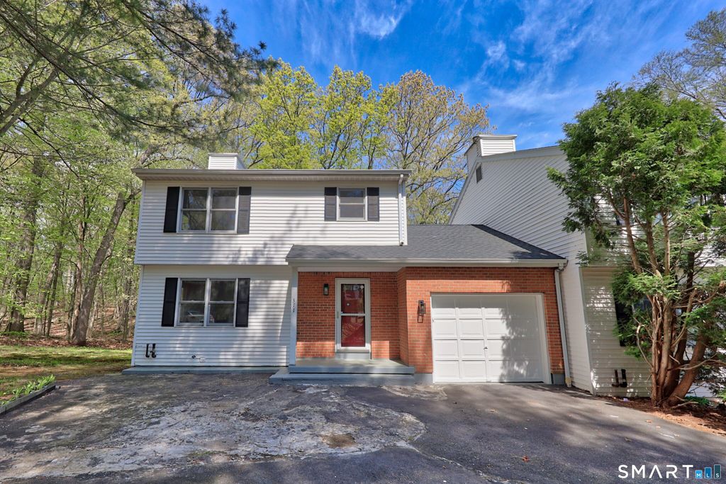 371 Dunfey Lane 371, Windsor, CT 06095