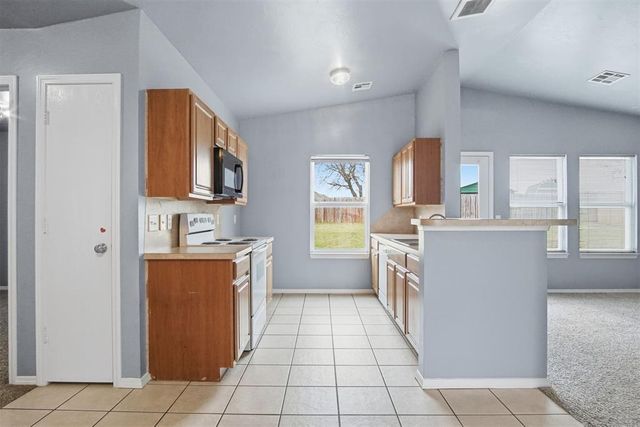 9104 Snowberry Drive, Oklahoma City, OK 73165