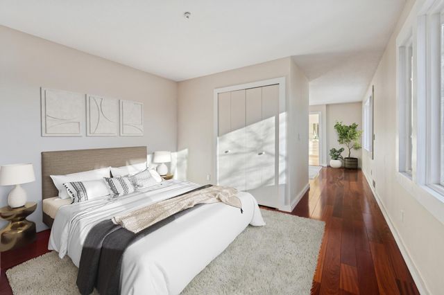 18213 Hermitage Way, Minnetonka, MN 55345