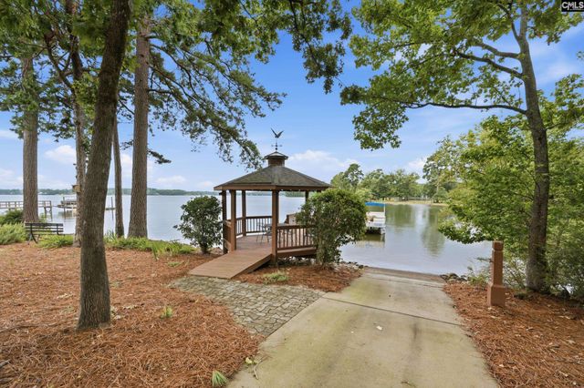 73 Melrose Place, Prosperity, SC 29217