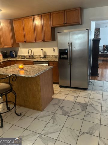 1406 Canterbury Road, Griffin, GA 30223