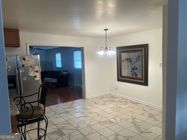 1406 Canterbury Road, Griffin, GA 30223