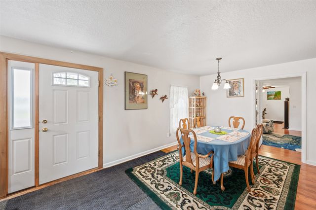 4989 SE 72nd Avenue, Carlisle, IA 50047