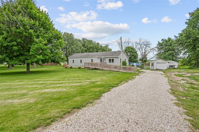 4989 SE 72nd Avenue, Carlisle, IA 50047