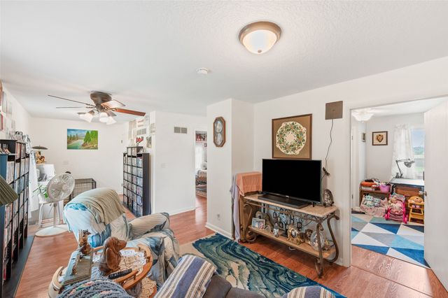 4989 SE 72nd Avenue, Carlisle, IA 50047