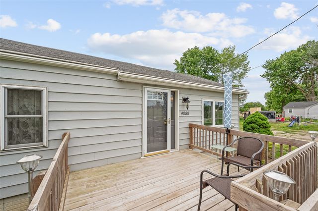 4989 SE 72nd Avenue, Carlisle, IA 50047