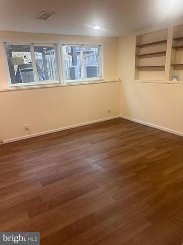 5936 SPRUCE RUN CT, Centreville, VA 20121