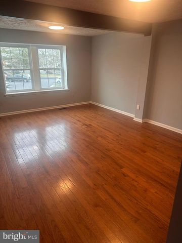 5936 SPRUCE RUN CT, Centreville, VA 20121