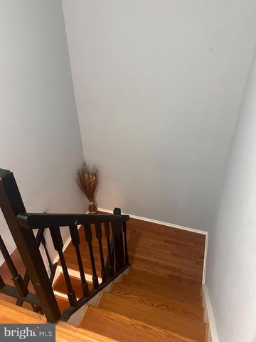 5936 SPRUCE RUN CT, Centreville, VA 20121