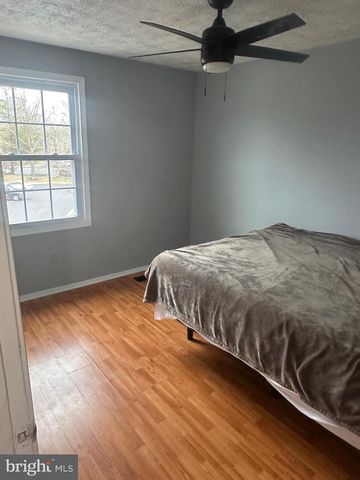 5936 SPRUCE RUN CT, Centreville, VA 20121