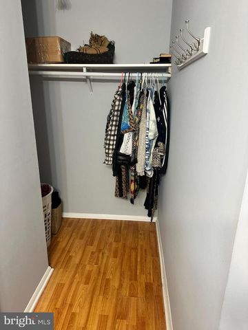 5936 SPRUCE RUN CT, Centreville, VA 20121