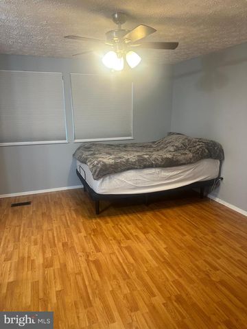 5936 SPRUCE RUN CT, Centreville, VA 20121