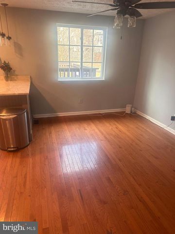 5936 SPRUCE RUN CT, Centreville, VA 20121